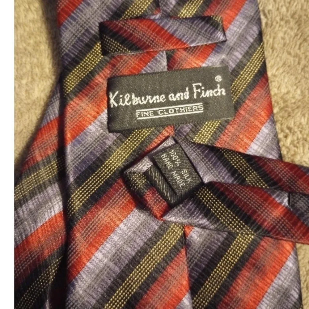 Kilburne and Finch Fine Clothiers Mens Striped 100% Silk Hand Made Neck Tie 60in